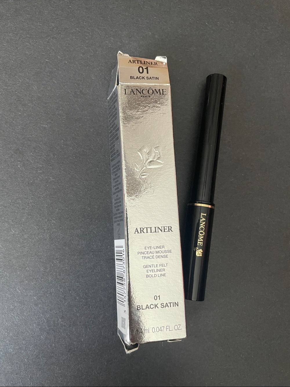 Lancôme Artliner 01 Black Satin Felt Eyeliner - Black